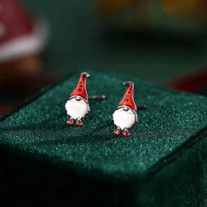 Urocze kolczyki sztyfty z gnomem ze srebra sterlingowego