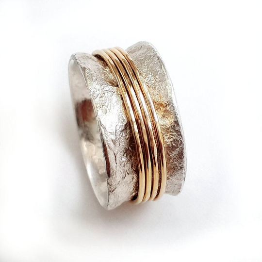 Goldener Fadenring w kolorze Vintage-Silber