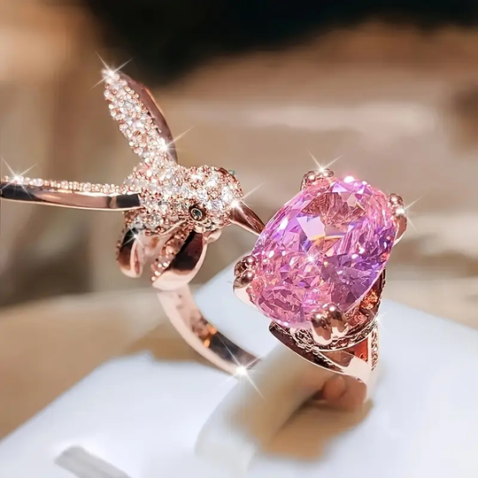 Różany Pierścień z Kolibrem